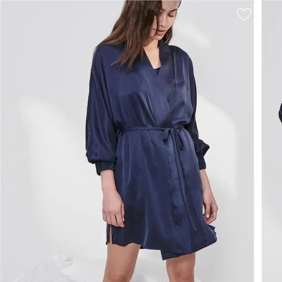 Lunya Washable Silk Robe - Picture 1 of 8